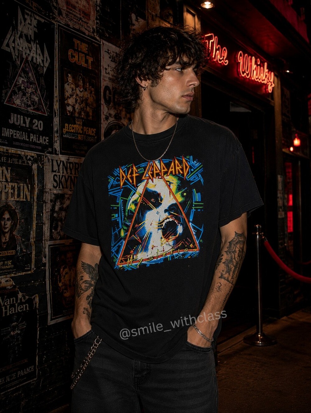 Def Leppard Band Tee Unisex Graphic Shirt Black Rock Tee Size Small